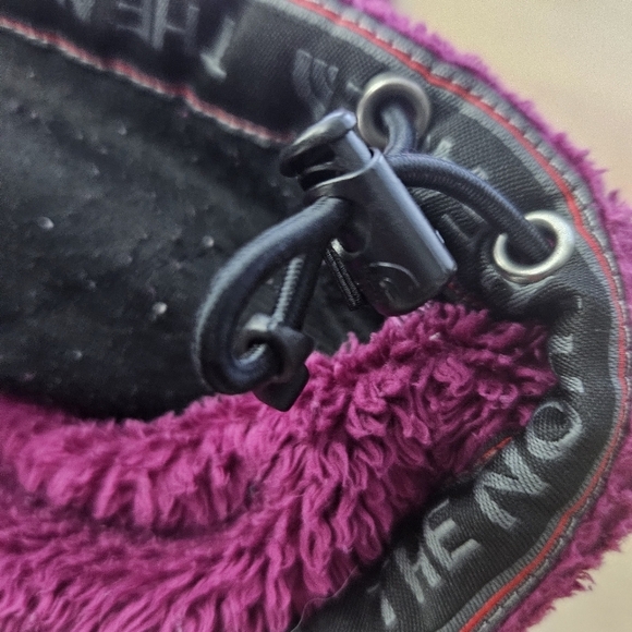 The North Face Size Small Fuchsia Fleece Hooded Womens Full Zip - Picture 7 of 11